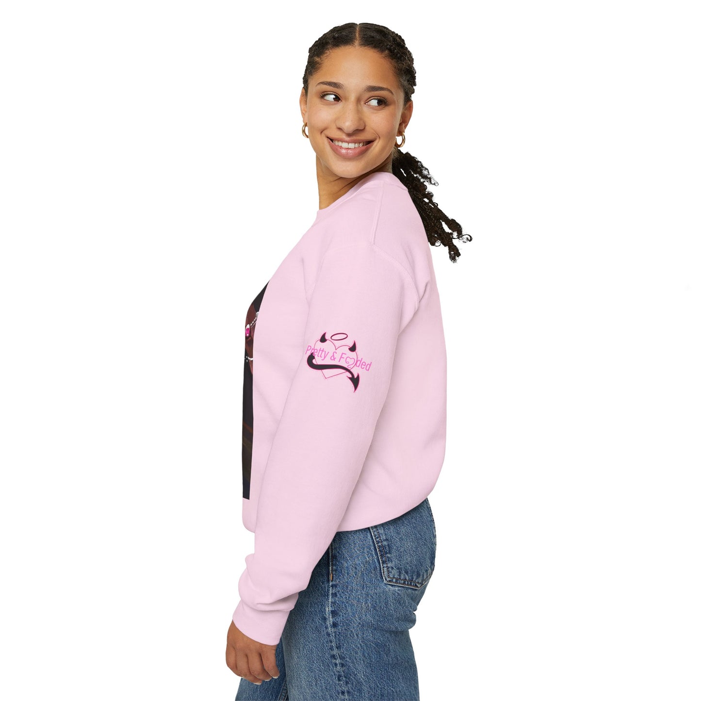 Pretty & Fꨄded/ It Takes a Villageೀ⋆⑅˚ Crew Neck Sweater
